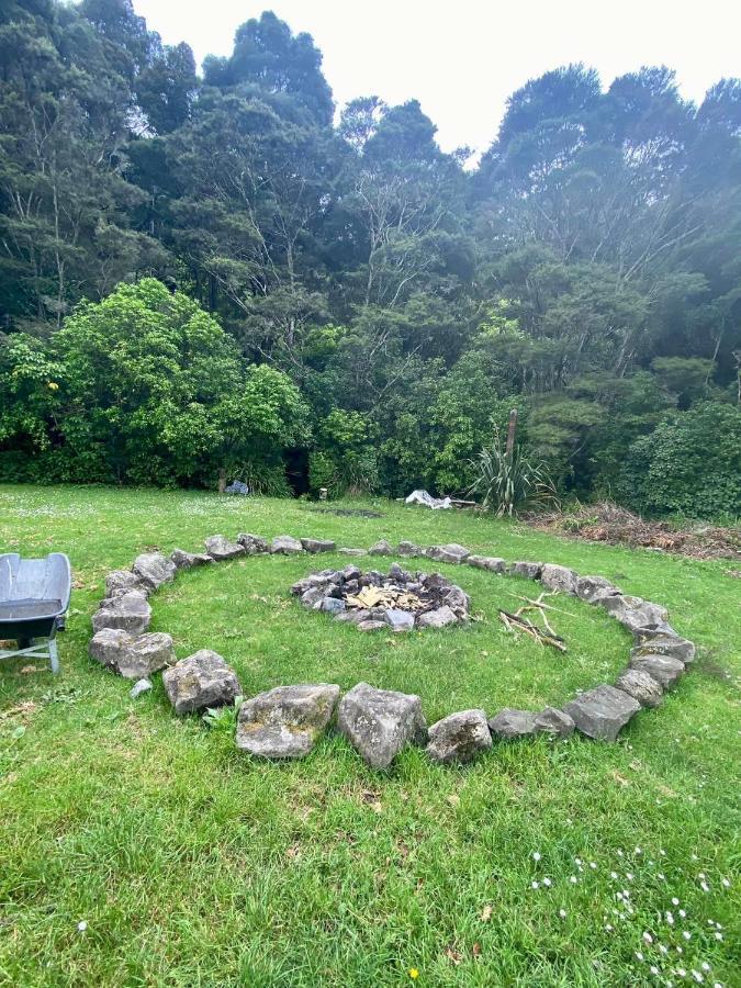 Kawai Purapura Yoga Retreat Centre Hotel Auckland Bagian luar foto