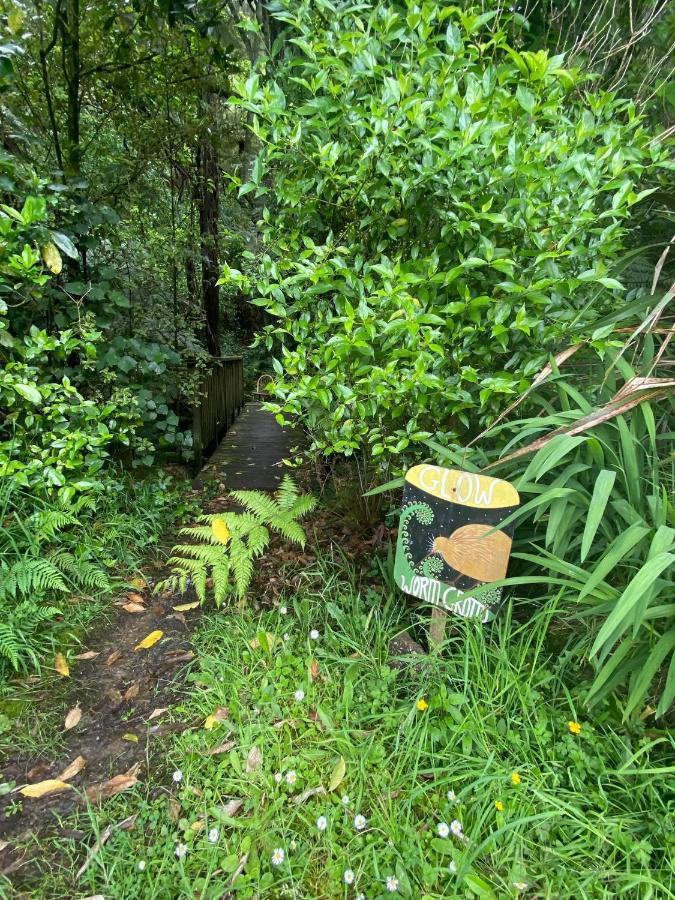 Kawai Purapura Yoga Retreat Centre Hotel Auckland Bagian luar foto